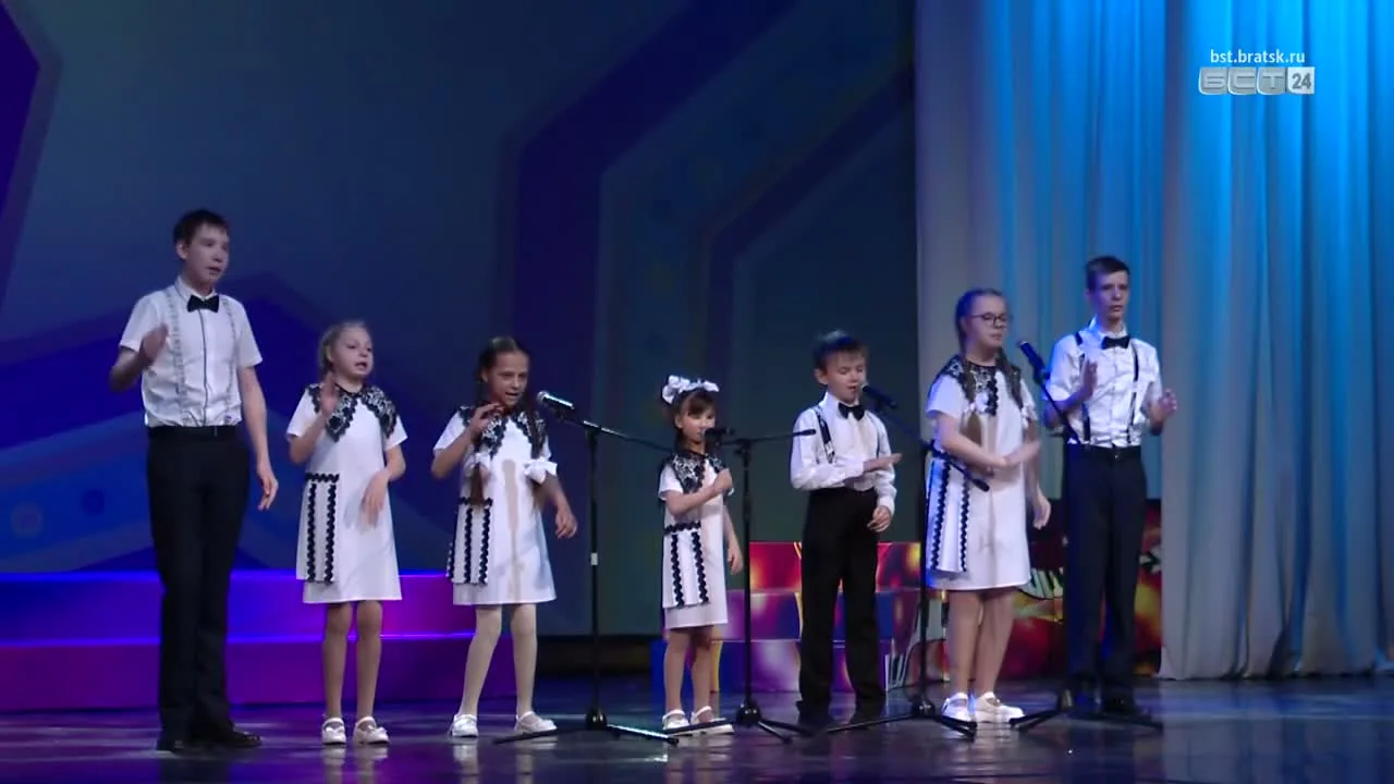 Participants performing at Baikal Star in Bratsk in 2024. BST video still, 02:37; published 2024-04-01.