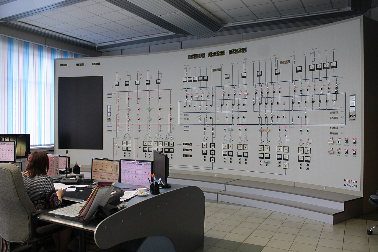7 April 2016. Central control room. A later photograph of equipment and structures, rather than a construction-era image.