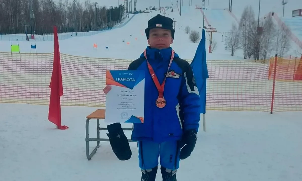 Братчанин завоевал «бронзу» на соревнованиях по горнолыжному спорту в Красноярске
