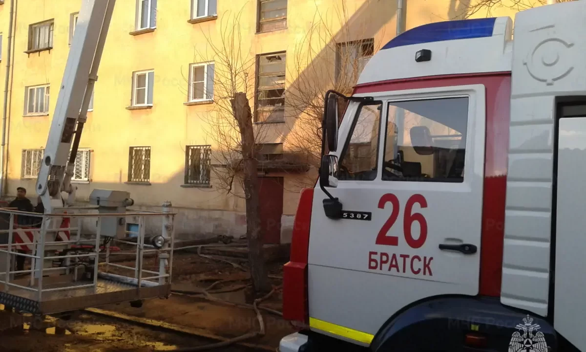 В Братске произошёл пожар в девятиэтажке